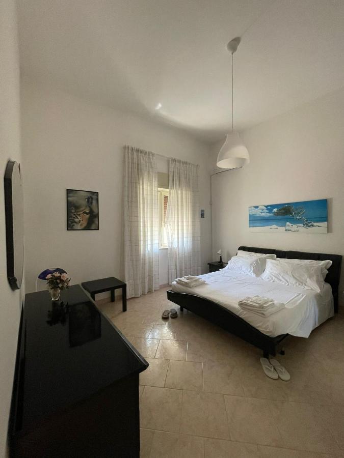 Villa Carmela A San Pietro In Bevagna Exteriör bild
