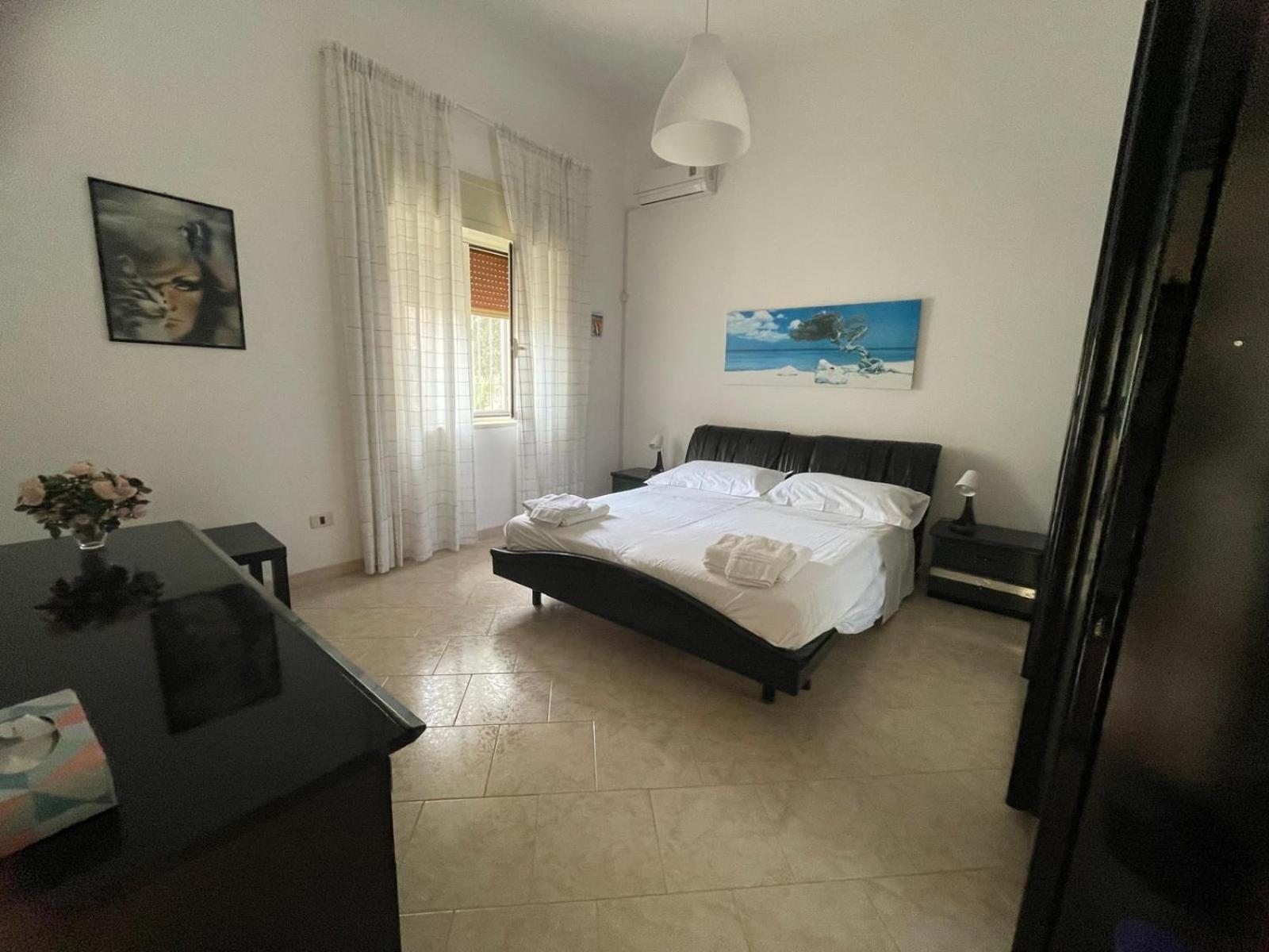 Villa Carmela A San Pietro In Bevagna Exteriör bild